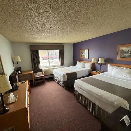 Fossil Creek Hotel & Suites Russell Luaran gambar